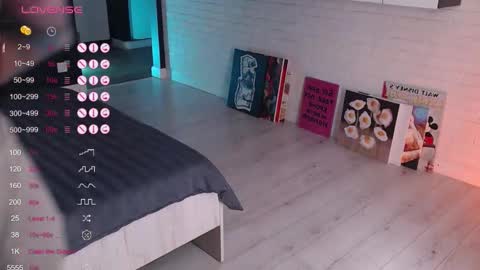 Jade online show from 09/23/25, 10:18