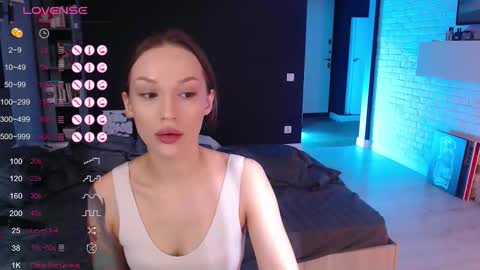 Snapshot of jade__swift chatting on 02/20/26, 11:22 Jade online show from 02/20/26, 11:22