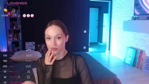 Snapshot of jade__swift chatting on 03/23/26, 04:00 Jade online show from 03/23/26, 04:00