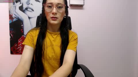 Snapshot of jade_arisha chatting on 03/02/26, 12:12 MONICA online show from 03/02/26, 12:12
