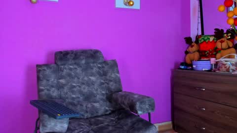  Jade Brunete  online show from 12/21/24, 08:21