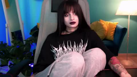 jade_castle online show from 03/01/25, 09:07