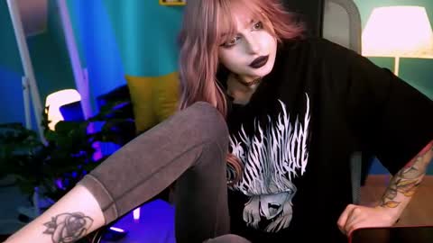 jade_castle online show from 03/08/25, 11:27