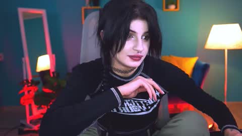 jade_castle online show from 10/06/25, 04:59