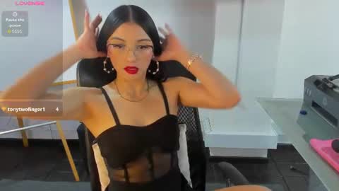 jade_connor online show from 07/01/26, 09:14