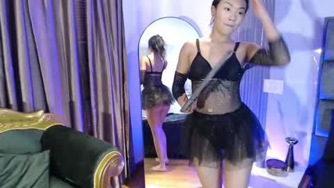 Sara online show from 09/17/25, 12:07