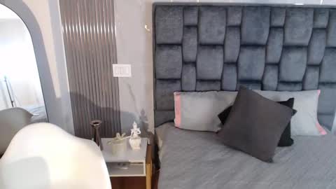 Sara online show from 10/06/25, 12:13