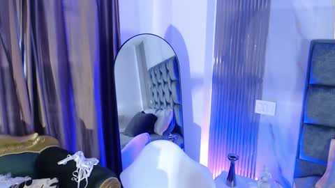 Sara online show from 10/07/25, 12:24