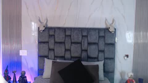 Sara online show from 10/21/25, 12:06