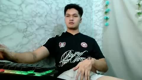 jade_halo online show from 05/23/26, 01:11