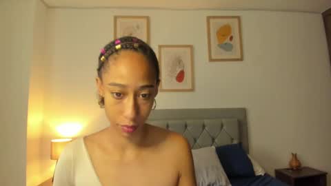 Jade smile online show from 10/21/25, 03:13