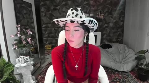 Jade  independent model online show from 12/07/24, 10:45