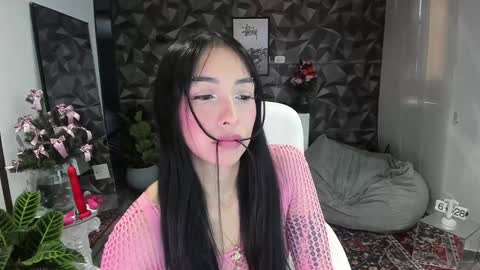 Jade  independent model online show from 12/17/24, 11:28