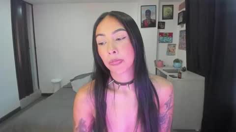 Snapshot of jade_porn chatting on 10/19/25, 11:11 Jade independent model online show from 10/19/25, 11:11