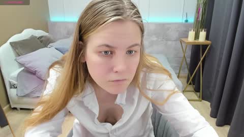 Snapshot of jade_soft chatting on 01/03/25, 11:33 Jade online show from 01/03/25, 11:33