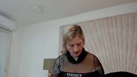 Snapshot of jade_squirt chatting on 09/19/25, 11:11 Jade online show from 09/19/25, 11:11