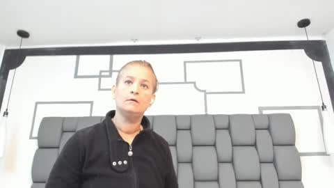 Snapshot of jade_squirt chatting on 10/08/25, 11:30 Jade online show from 10/08/25, 11:30