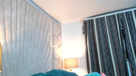 Snapshot of jade_squirt chatting on 10/30/25, 10:27 Jade online show from 10/30/25, 10:27