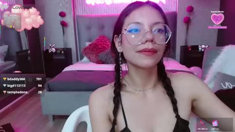 Snapshot of jade_storm_ chatting on 02/19/25, 02:23 JADE online show from 02/19/25, 02:23