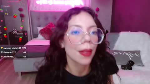 Snapshot of jade_storm_ chatting on 03/09/25, 11:25 JADE online show from 03/09/25, 11:25