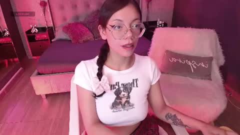 JADE online show from 06/25/26, 09:19