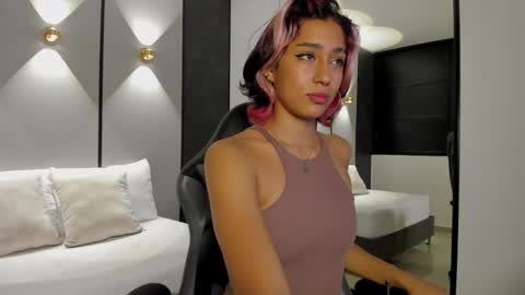 J A D E  online show from 10/30/25, 02:46