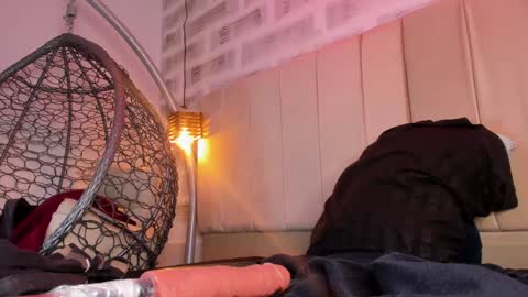 jade swet online show from 01/16/25, 03:13