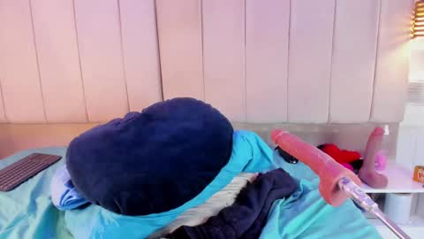 jade swet online show from 02/11/25, 12:27