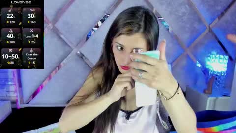 Snapshot of jade_white_ chatting on 09/27/25, 01:38 jade white online show from 09/27/25, 01:38