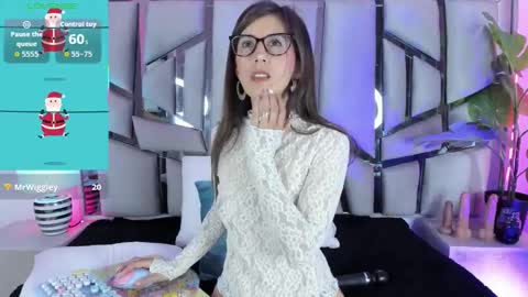 Snapshot of jade_white_ chatting on 12/01/25, 01:27 jade white online show from 12/01/25, 01:27