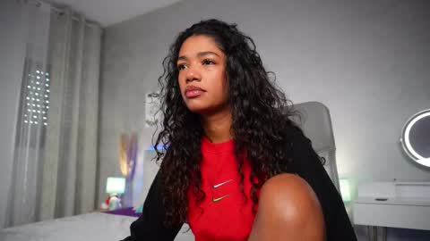 Jade online show from 11/11/25, 09:20