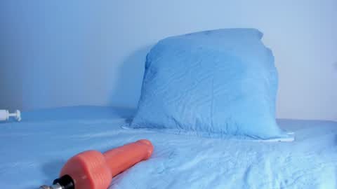 jadee__ online show from 01/05/25, 04:58