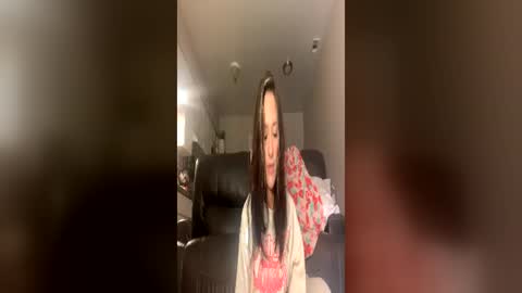 sexyeyes neverlie  online show from 06/17/26, 01:01