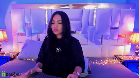 Jade online show from 09/12/25, 06:57
