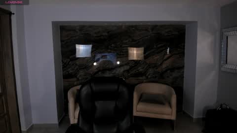 JADE EVANS online show from 10/22/25, 07:24