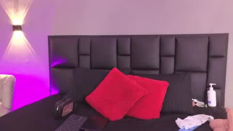 Jade online show from 07/16/26, 06:25