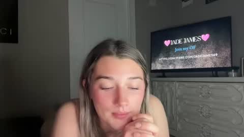 Jade james online show from 06/20/26, 03:09