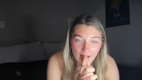 Jade james online show from 06/25/26, 05:12