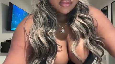 Jade Love online show from 02/09/25, 06:54