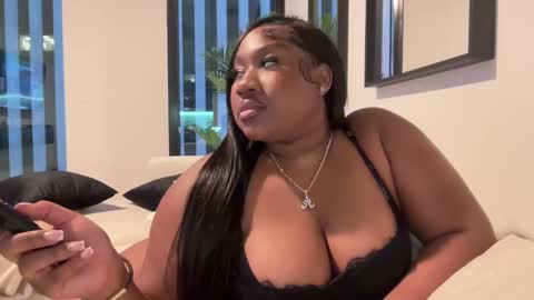 Jade Love online show from 03/02/25, 12:32