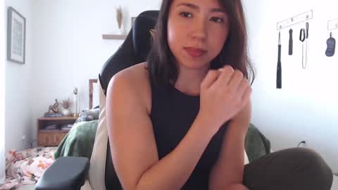 Jade Love online show from 01/20/25, 07:46