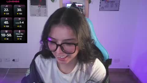 Snapshot of jademonet_ chatting on 06/20/26, 04:37 Jade 3 online show from 06/20/26, 04:37