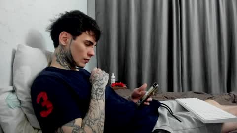 Snapshot of jadenow chatting on 06/05/26, 10:59 Jade online show from 06/05/26, 10:59