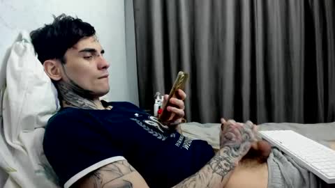 Snapshot of jadenow chatting on 06/10/26, 10:41 Jade online show from 06/10/26, 10:41