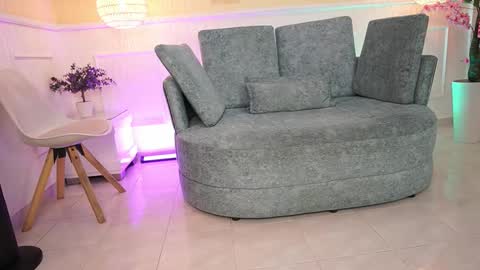 Snapshot of jadesummerr chatting on 09/20/25, 11:44 Jade Summer online show from 09/20/25, 11:44