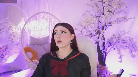 Snapshot of jadesummerr chatting on 09/23/25, 11:35 Jade Summer online show from 09/23/25, 11:35