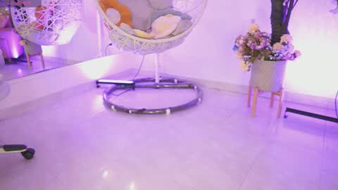 Snapshot of jadesummerr chatting on 09/24/25, 11:35 Jade Summer online show from 09/24/25, 11:35