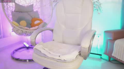 Snapshot of jadesummerr chatting on 09/26/25, 11:36 Jade Summer online show from 09/26/25, 11:36