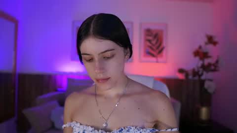 Jade Summer online show from 07/24/26, 11:41