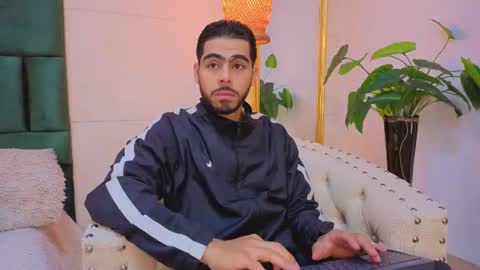 Jadiel online show from 06/10/26, 11:42